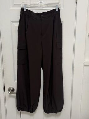Gap Fit Chocolate Brown Cargo Pants